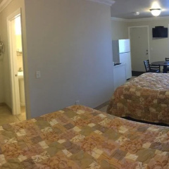 Sunset Motel thumbnail 2