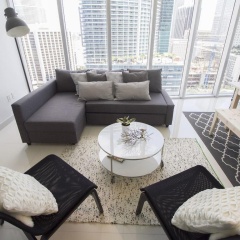 ICON Brickell Residences by SV Rentals - Bild 6
