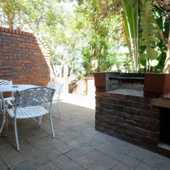 Flamingo Holiday Apartments thumbnail 24