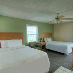 Surfside Motor Lodge thumbnail 3