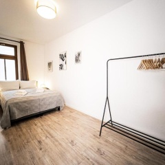 ⋙ Stilvolle Wohnung mit 2 Schlafzimmern & Balkon ⋘ - Bild 1
