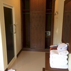 Phuket Airport Villa - Bild 4