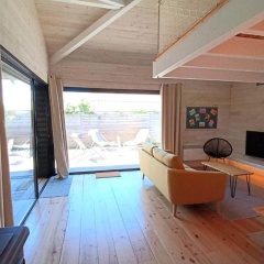 Very Nice Wood Frame House With Garden photo 4