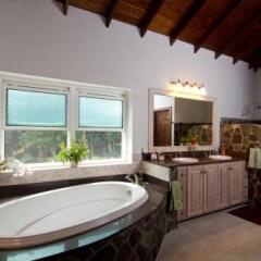 Bay Tree Villa in Bequia, St. Vincent and the Grenadines from 124$, photos, reviews - zenhotels.com photo 11