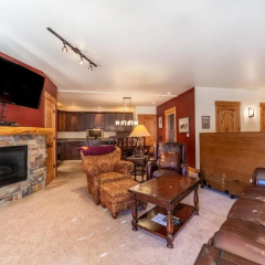 Tenderfoot Lodge by Summit County Mountain Retreats thumbnail 4