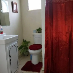 Yoli's Bed & Breakfast thumbnail 10