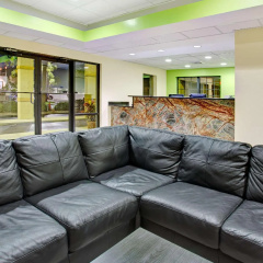 Ocean Breeze Inn thumbnail 2