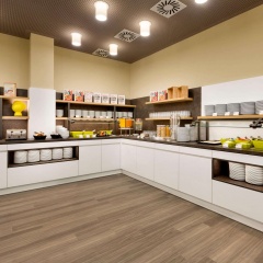 Super 8 by Wyndham Freiburg - Bild 12