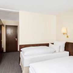 elaya hotel noerdlingen, Trademark by Wyndham - Bild 4
