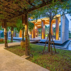 Into The Forest Resort - Bild 11