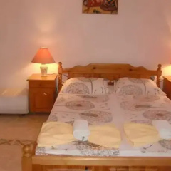 Guest House La Rose thumbnail 5