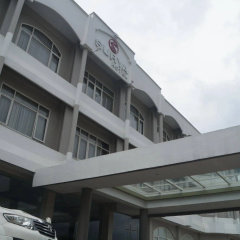 Surya Hotel Duri photo 2