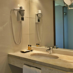 TURIM Luxe Hotel - Bild 10