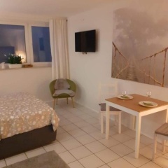Zimmer Frei 2 - Bild 1