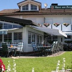 Hotel "Haus am Berg" - Bild 1