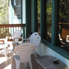 Yosemite Drive House thumbnail 3