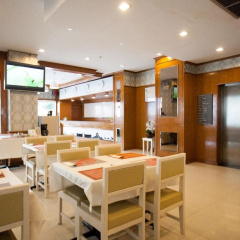 Fadragon Hotel thumbnail 17
