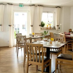 Sperlhof Pension und Apartments - Bild 16
