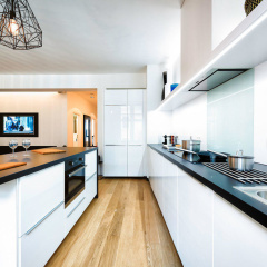 Charles Home - Bild 24