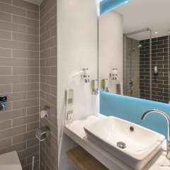 Premier Inn Cologne City Sud Hotel - Bild 8