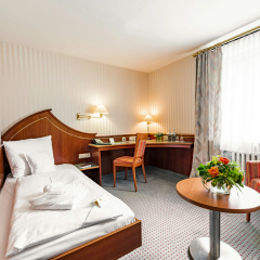 TOP VCH Hotel Wartburg Stuttgart - Bild 6