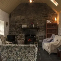 The Old Beach Cottage, Achill thumbnail 7