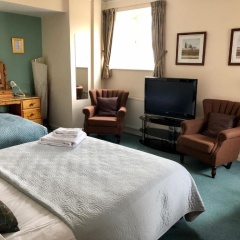 Mariners Beachside B&B thumbnail 3