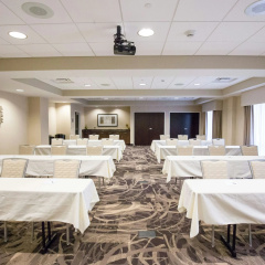 Hampton Inn & Suites Pittsburgh/Harmarville thumbnail 29