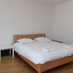 Dutch Rembrandt Apartments thumbnail 7