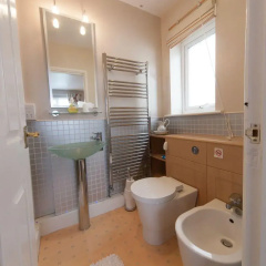 Wyngate Guest House thumbnail 18