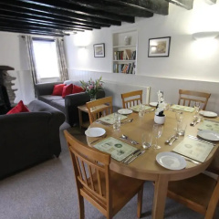Yenworthy Cottage thumbnail 2