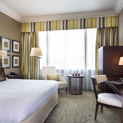 Mövenpick Grand Al Bustan Dubai - Bild 8