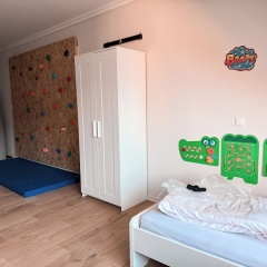 Luga Homes - Nikolaikirche - Bild 4