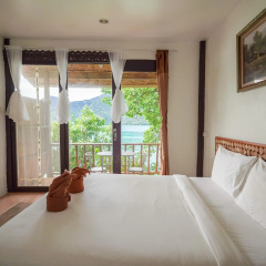 Phi Phi Cozy Seafront Resort - Bild 4