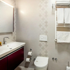 The Admiral Hotel thumbnail 24