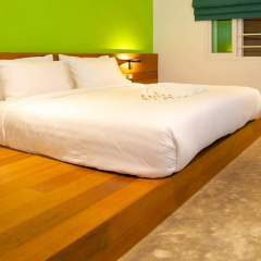 Mint Hotel thumbnail 3