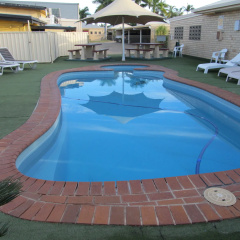 Sun Palms Motel thumbnail 12