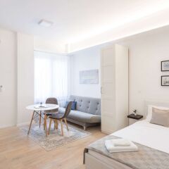 Отель Bright and Modern Main Square Studio Хорватия, Загреб - отзывы, цены и фото номеров - забронировать отель Bright and Modern Main Square Studio онлайн фото 5