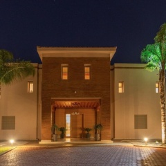 Villa With 7 Bedrooms in Marrakech, With Wonderful Mountain View, Priv - Bild 1