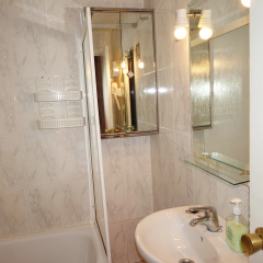 Far Home Gran Vía - Hostel - Bild 10