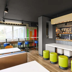 B&B HOTEL Lübeck Berliner-Platz - Bild 2