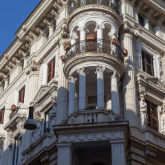 Hotel Dharma Luxury Hotel - Bild 1