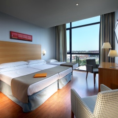 Hotel Exe Sevilla Palmera - Bild 8