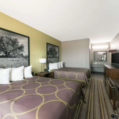 Super 8 by Wyndham Colorado City thumbnail 6