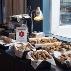 Scandic Hamburg Emporio - Bild 12