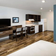 WoodSpring Suites Houston IAH Airport thumbnail 37