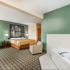 Super 8 by Wyndham Mt. Carmel IL thumbnail 12