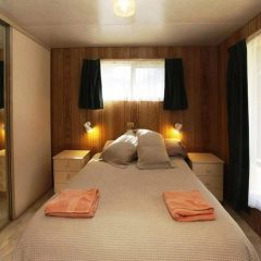 Surfside Holiday Park thumbnail 9