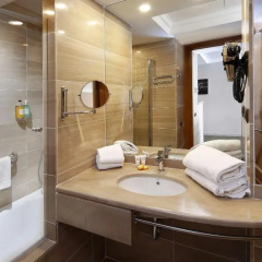 Aparthotel Hispanos 7 Suiza - Bild 11