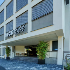 Vienna House Easy by Wyndham Bonn - Bild 1